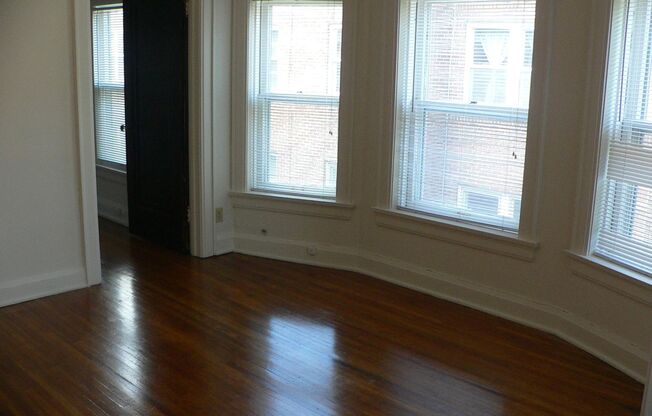 1544 E. Broad St.
