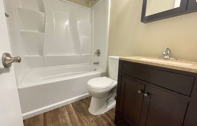 1 bed, 1 bath, 784 sqft, $1,145, Unit 7620109