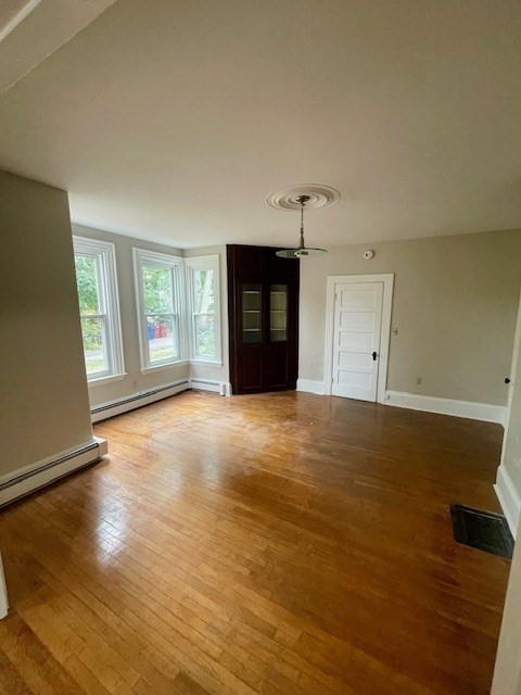 2 beds, 1 bath, 1,100 sqft, $2,500, Unit 1