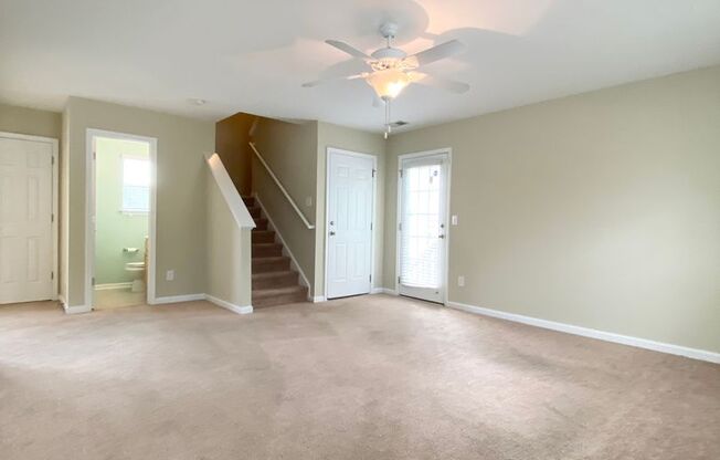 Beautiful 3 Bed 2.5 Bath House
