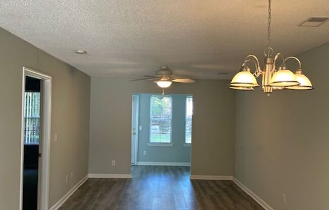 2 beds, 2 baths, $1,650