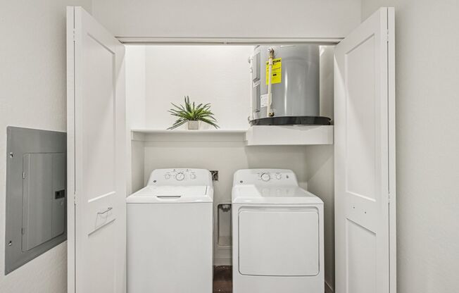 2 beds, 2 baths, 1,038 sqft, $2,080