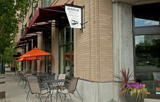 Streetcar Bistro