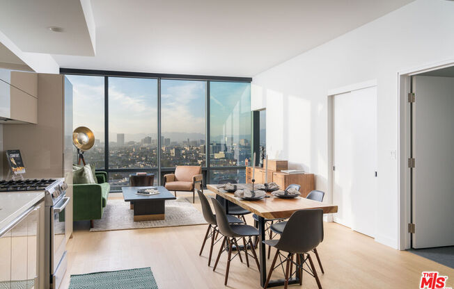 1 bed, 1 bath, 745 sqft, $2,843, Unit E1005
