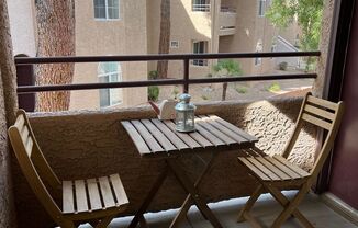 Resort Style Condo At The Lakes