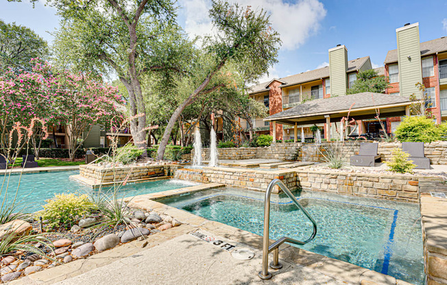 Hot Tub And Pool at Hunters Hill, Dallas