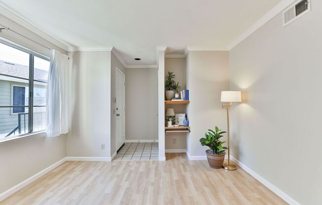 2 beds, 2 baths, $2,900, Unit Apt 104