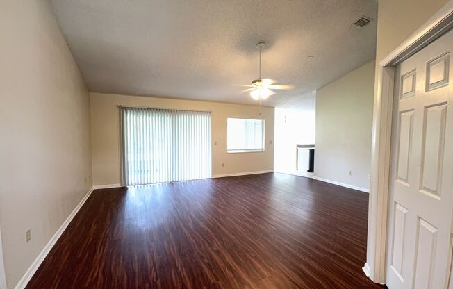 Fall in Love with this 3 Bed 2 Bath home in Pine Lakes