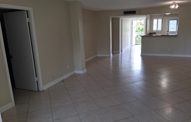 2 beds, 2 baths, 1,440 sqft, $2,300, Unit 343