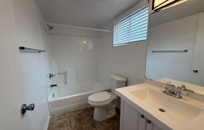1 bed, 1 bath, 500 sqft, $995, Unit 117