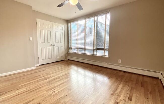 1 bed, 1 bath, 1 sqft, $1,495, Unit 204