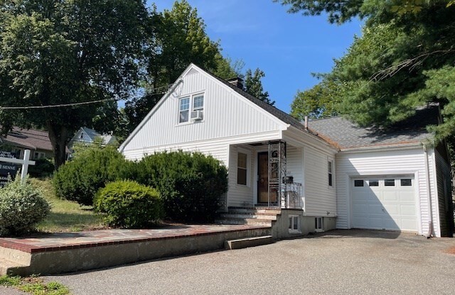 133 PARK AVE