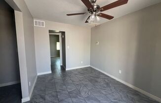 2 beds, 1 bath, $1,400, Unit 1422 - Back