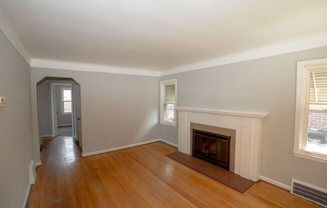 Update charming 3 bedroom bungalow