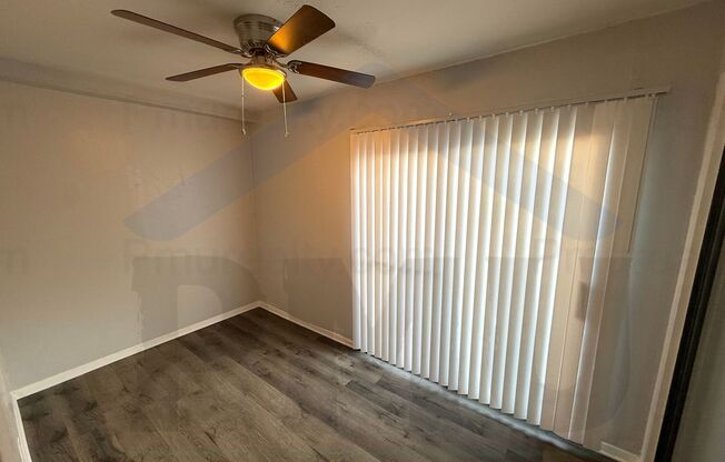 AVAILABLE NOW!!! Very Nice 3 Bedroom Dallas Half Duplex in Duncanville ISD