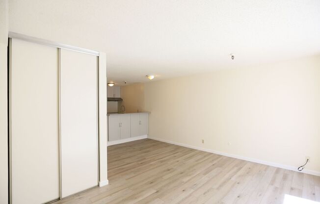 Studio, 1 bath, $1,695