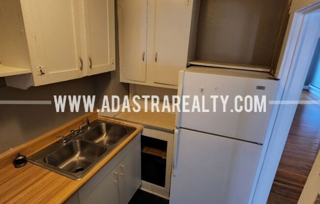 1 bed, 1 bath, 750 sqft, $795, Unit 2E