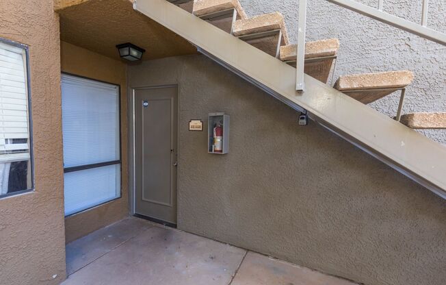 3 beds, 2 baths, $1,550, Unit # 1140