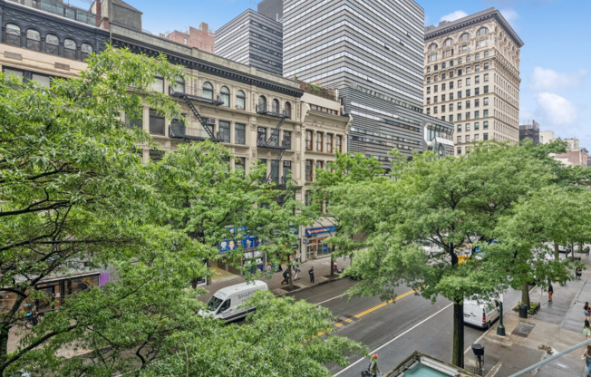 2 beds, 2 baths, $8,500, Unit 406