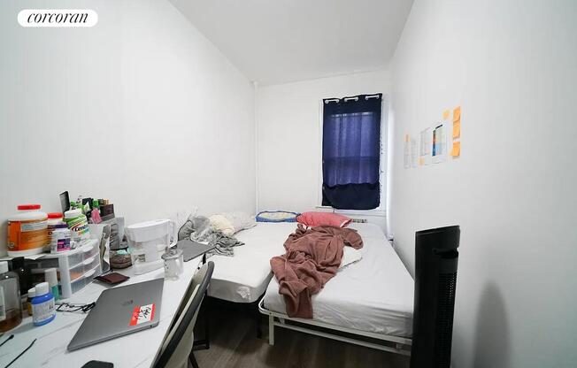 32 63 47 ST