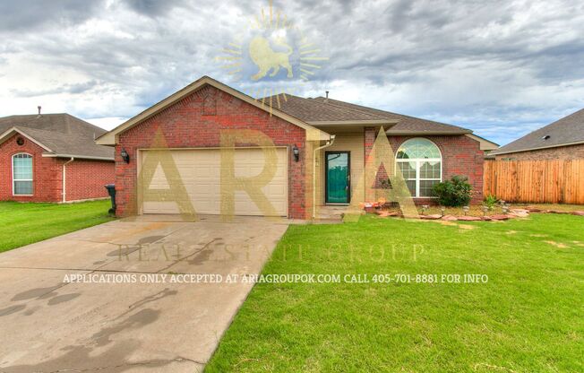 COMING SOON! Spacious Edmond Fossil Creek Addition 3 Bed/2 Bath Home!