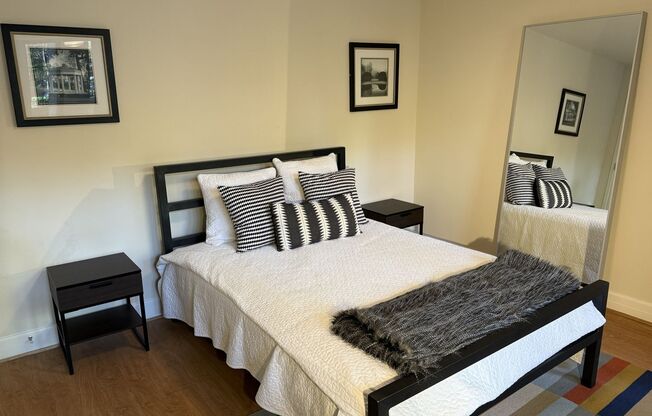 1 bed, 1 bath, 600 sqft, $2,923, Unit 0121