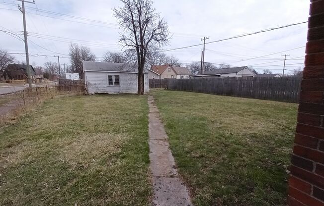 3 bedroom/1 bath brick bungalow on East Side! - PRICE REDUCED
