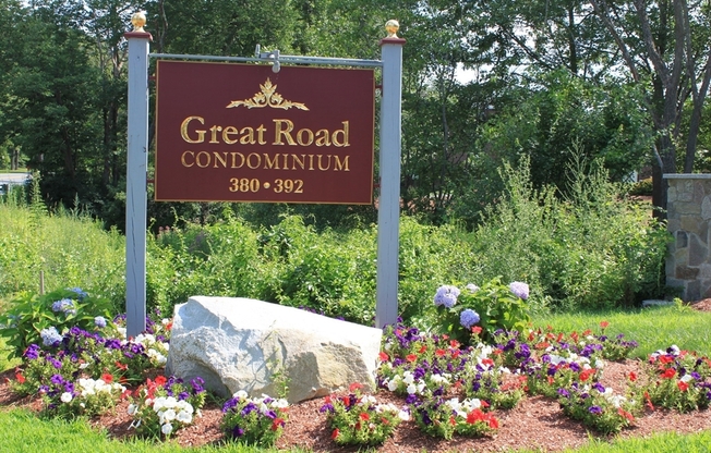 390 GREAT RD