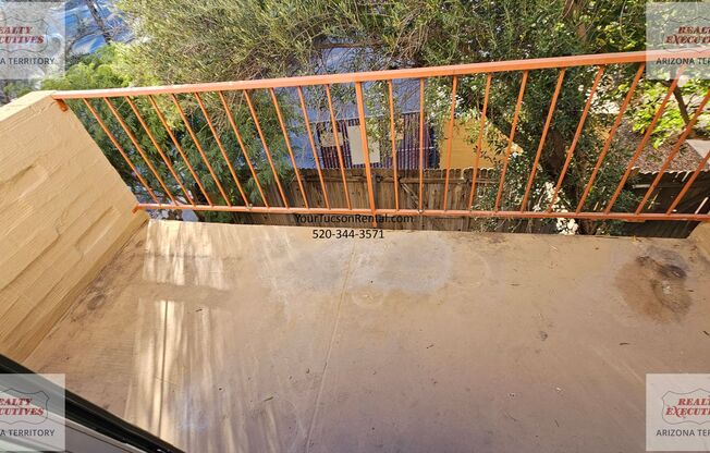 Fort Lowell & Campbell area Condo - 2 Bedrooms & 1.5 Bathrooms