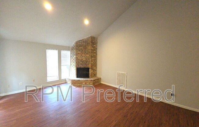 1705 BODART CT
