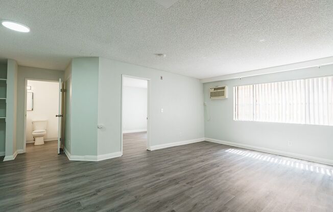 1 bed, 1 bath, 615 sqft, $1,648, Unit 206