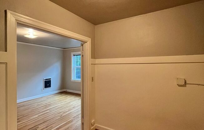 Studio, 1 bath, $1,195, Unit 205