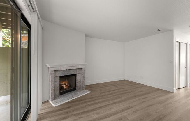 1 bed, 1 bath, 730 sqft, $1,325, Unit 02-12