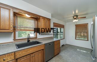 3 beds, 2 baths, $2,000, Unit # NORTHWEST