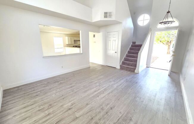 4 Bd Room 2 Story House with Covered Patio