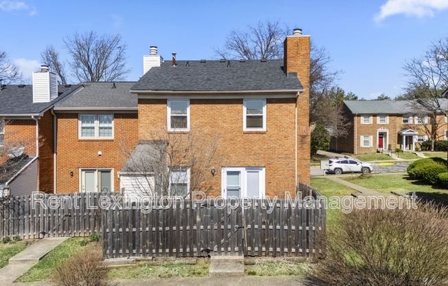 1298 GRAY HAWK RD
