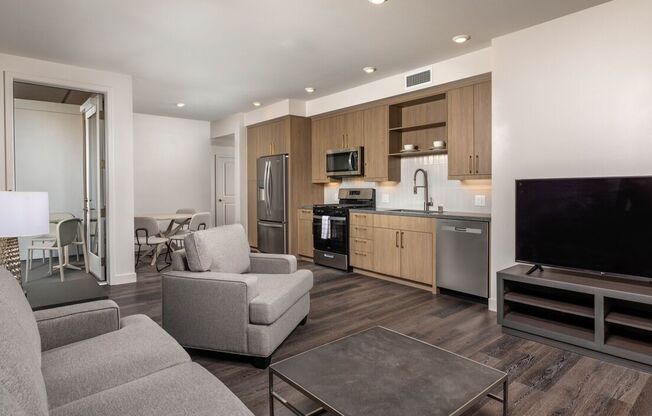 Studio, 1 bath, 396 sqft, $2,404, Unit PH723