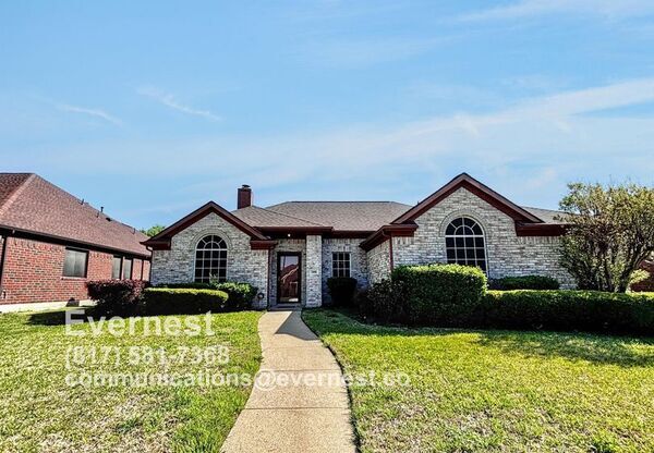 1608 WILLOW CRK