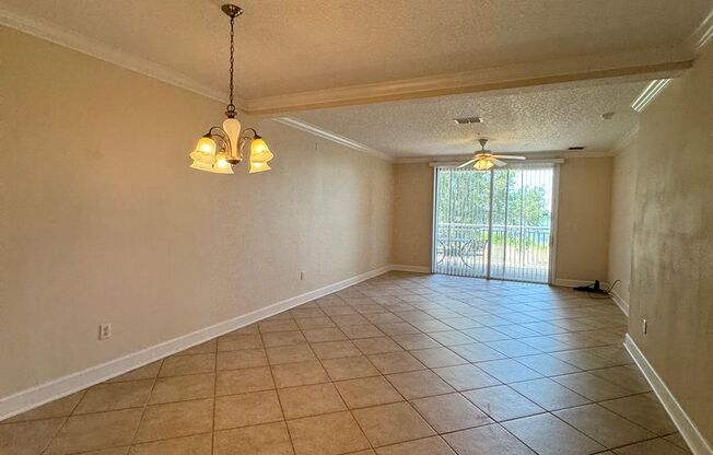 3 beds, 2 baths, $2,750, Unit # 213