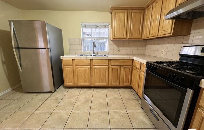 1 bed, 1 bath, 550 sqft, $2,000