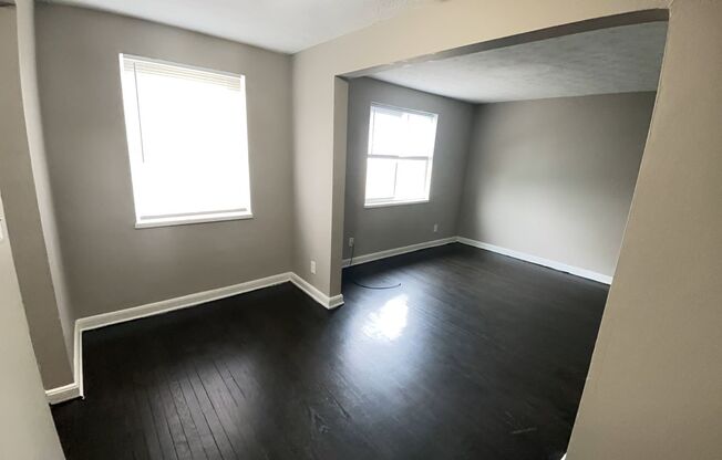 2 beds, 1 bath, $795, Unit #12