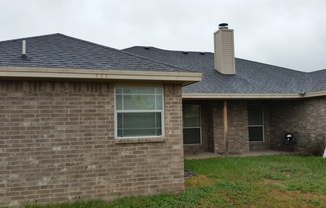 3 beds, 2 baths, $2,095