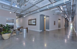 1501 W HORATIO STREET