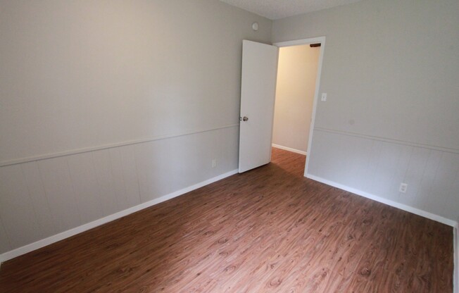 East Austin 4BR Gem on Cul-de-Sac w/ Spacious Lot & Updates
