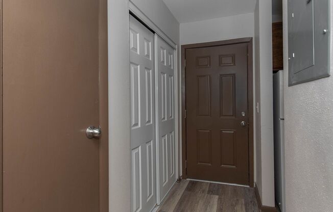 1 bed, 1 bath, 650 sqft, $725, Unit 3535 N Main Street Apt C-3
