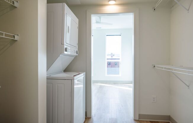 1 bed, 1 bath, 648 sqft, $1,535, Unit APT 303