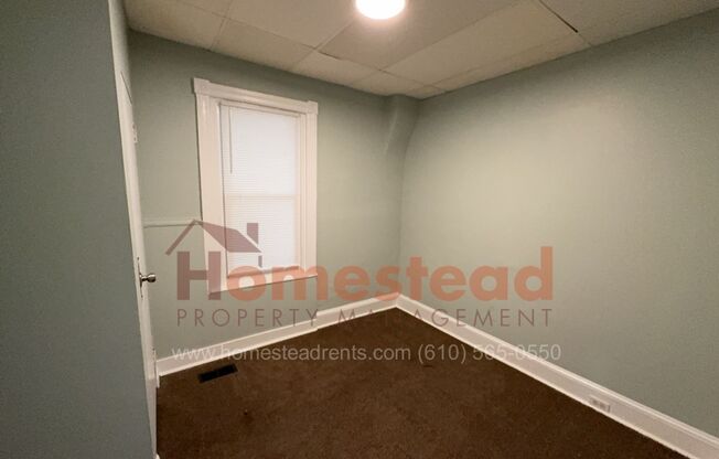 3 beds, 1 bath, $1,600