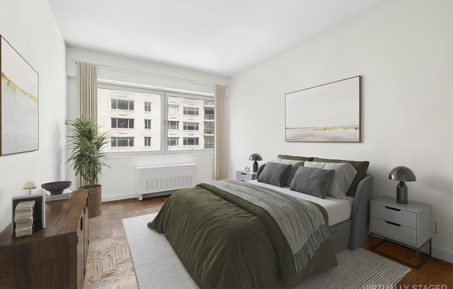 58 W 58th St Apt 14D
