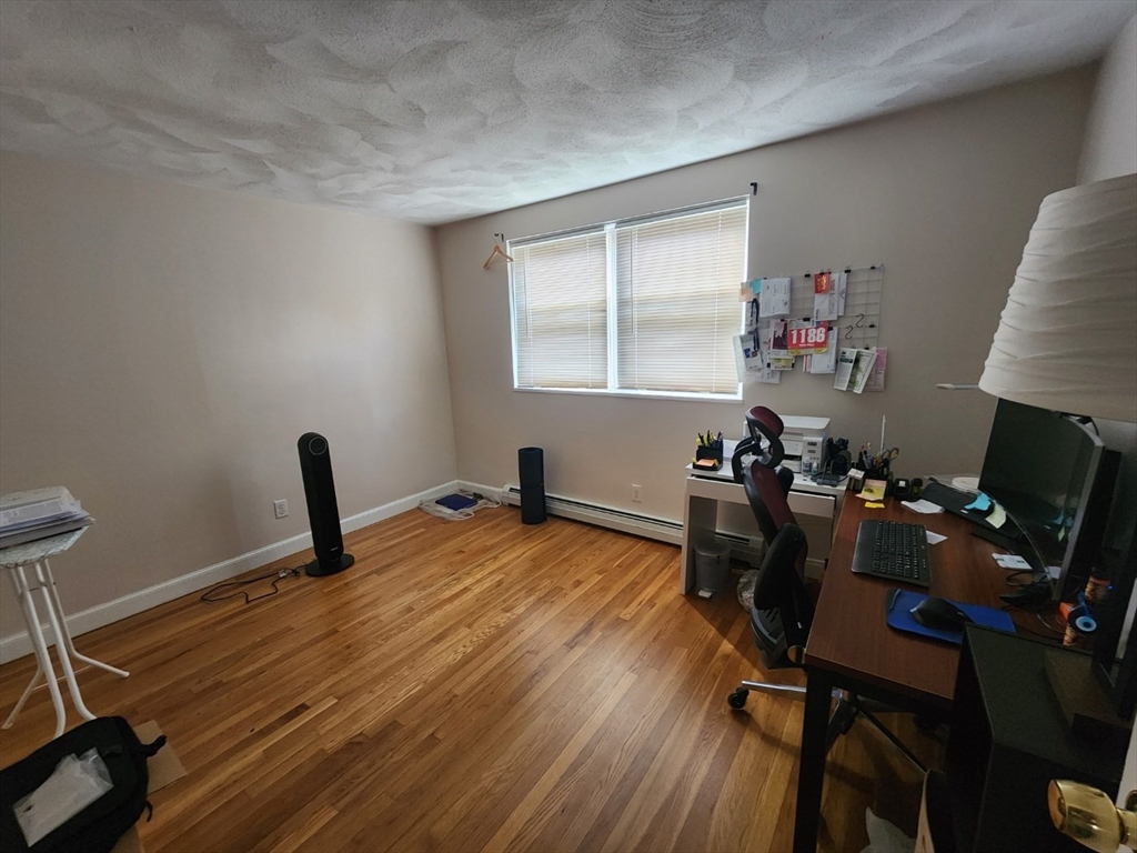 1105 Lexington St.