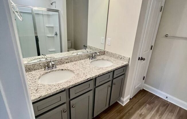 3 beds, 2.5 baths, 1,407 sqft, $2,265, Unit 5131